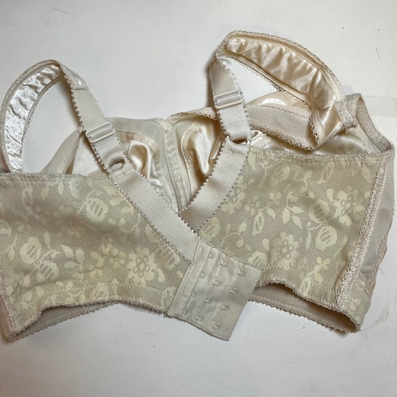 Bundle of 2 38G Plus Bras Floral Satin Full Coverage Comfort Black Beige Playtex - Picture 5 of 11